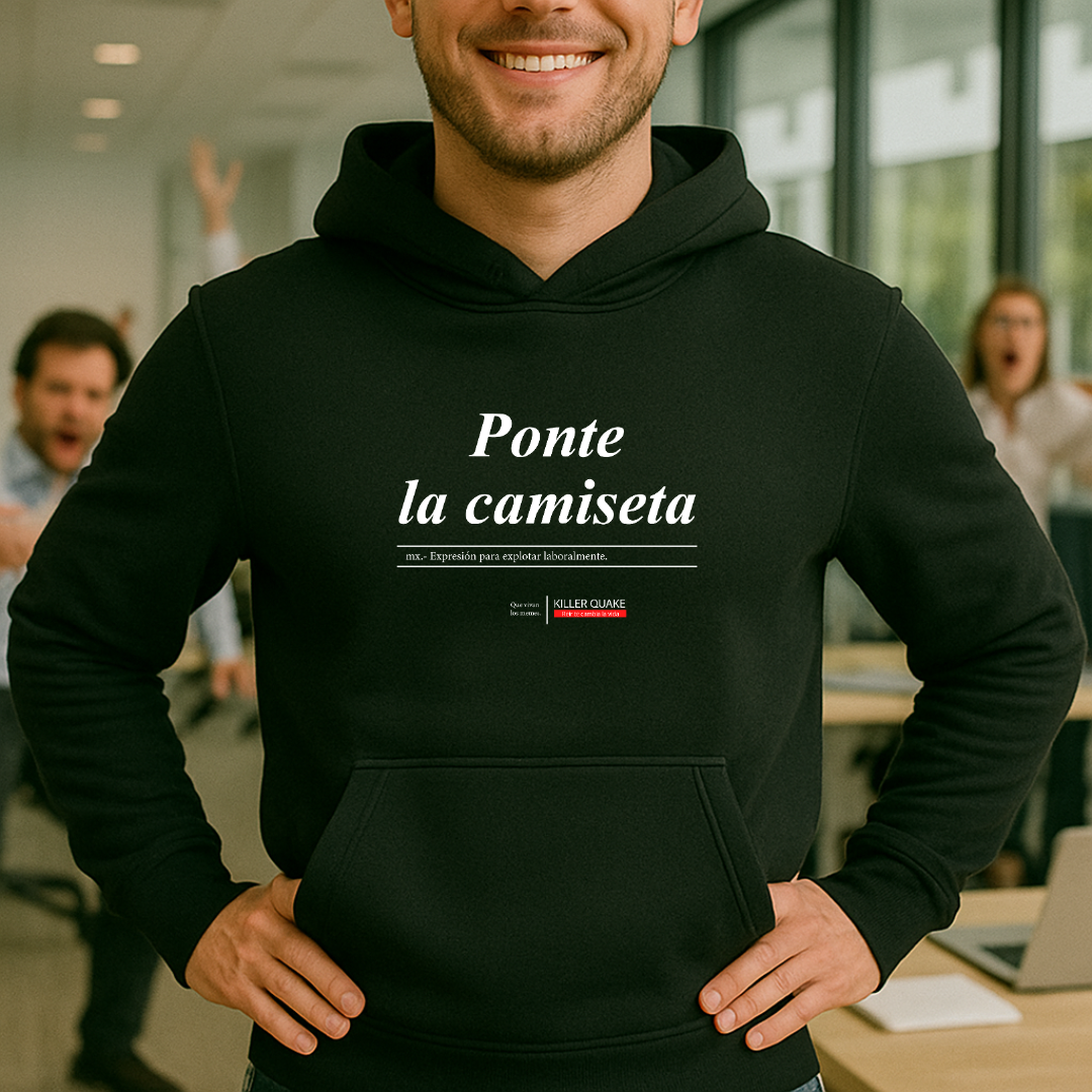 Ponte la camiseta HOODIE